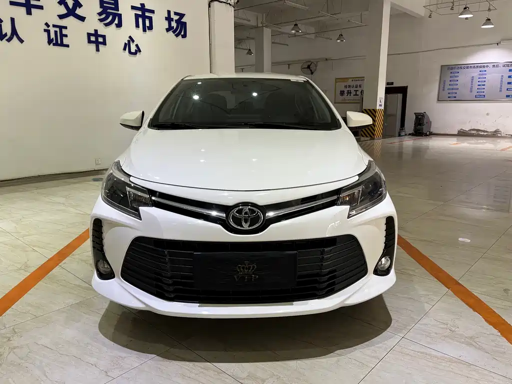 Toyota Vios — фото 2