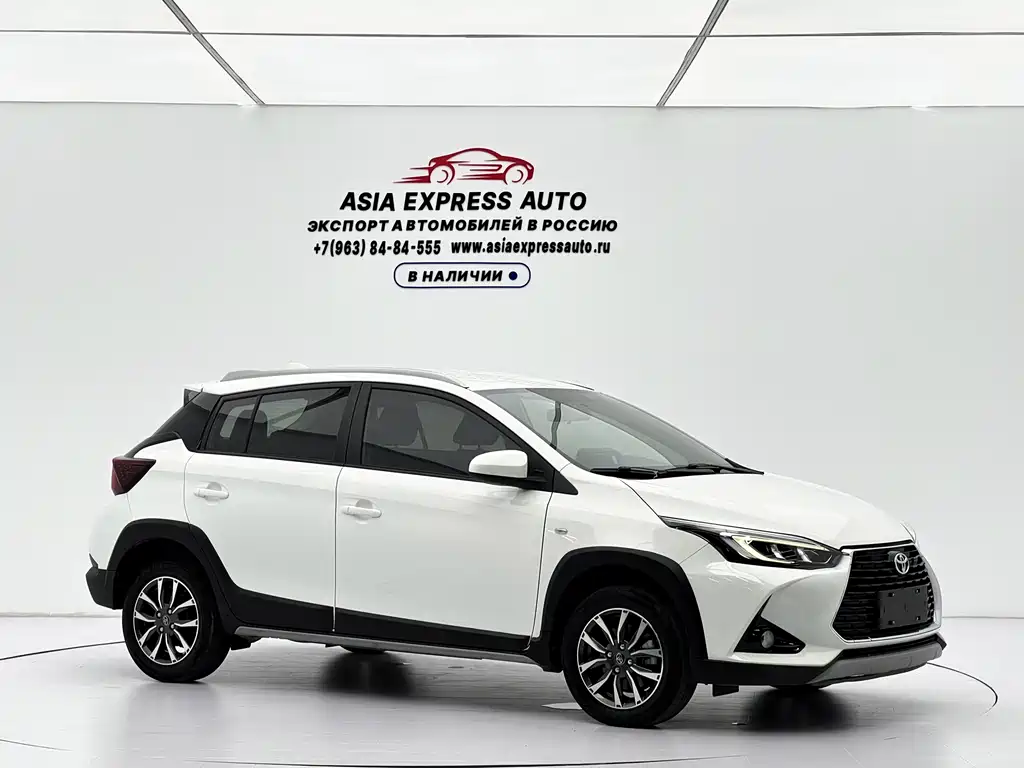 Toyota Yaris L — фото 3