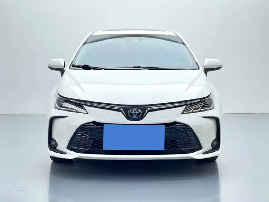 Toyota Corolla — фото 2