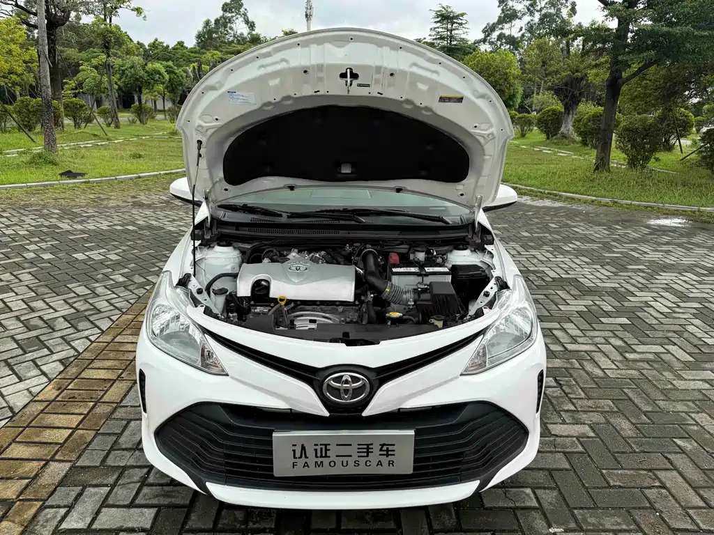 Toyota Vios — фото 16