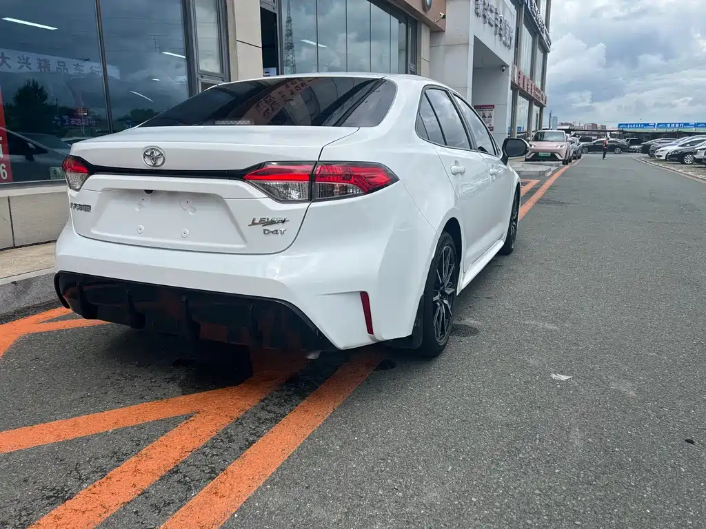 Toyota Levin — фото 10