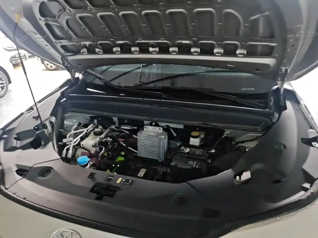 Toyota bZ3X — фото 20