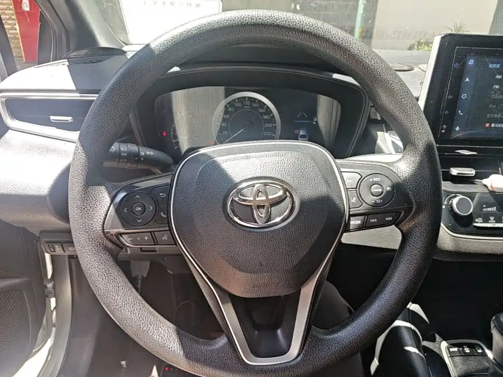Toyota Levin — фото 11