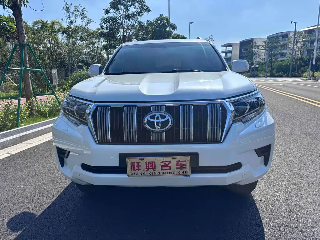 Toyota Prado (Import) — фото 2