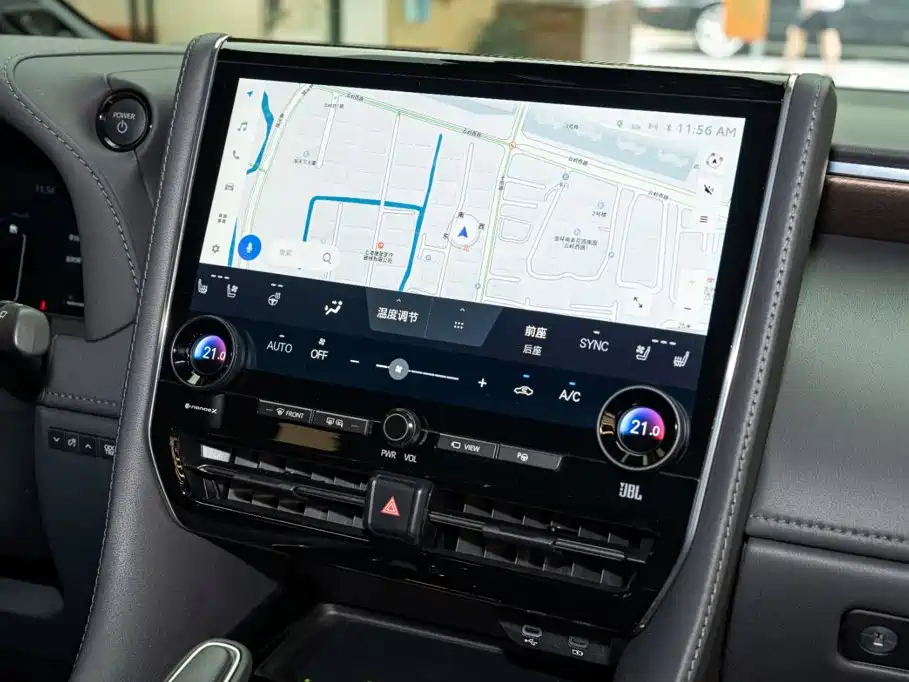Toyota Vellfire — фото 18