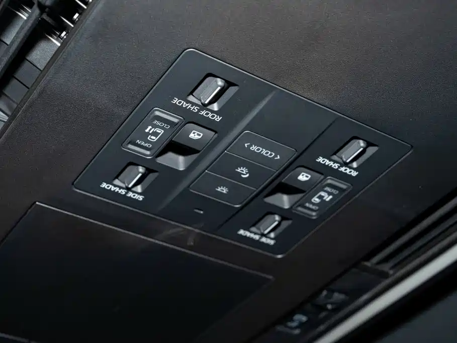 Toyota Vellfire — фото 20