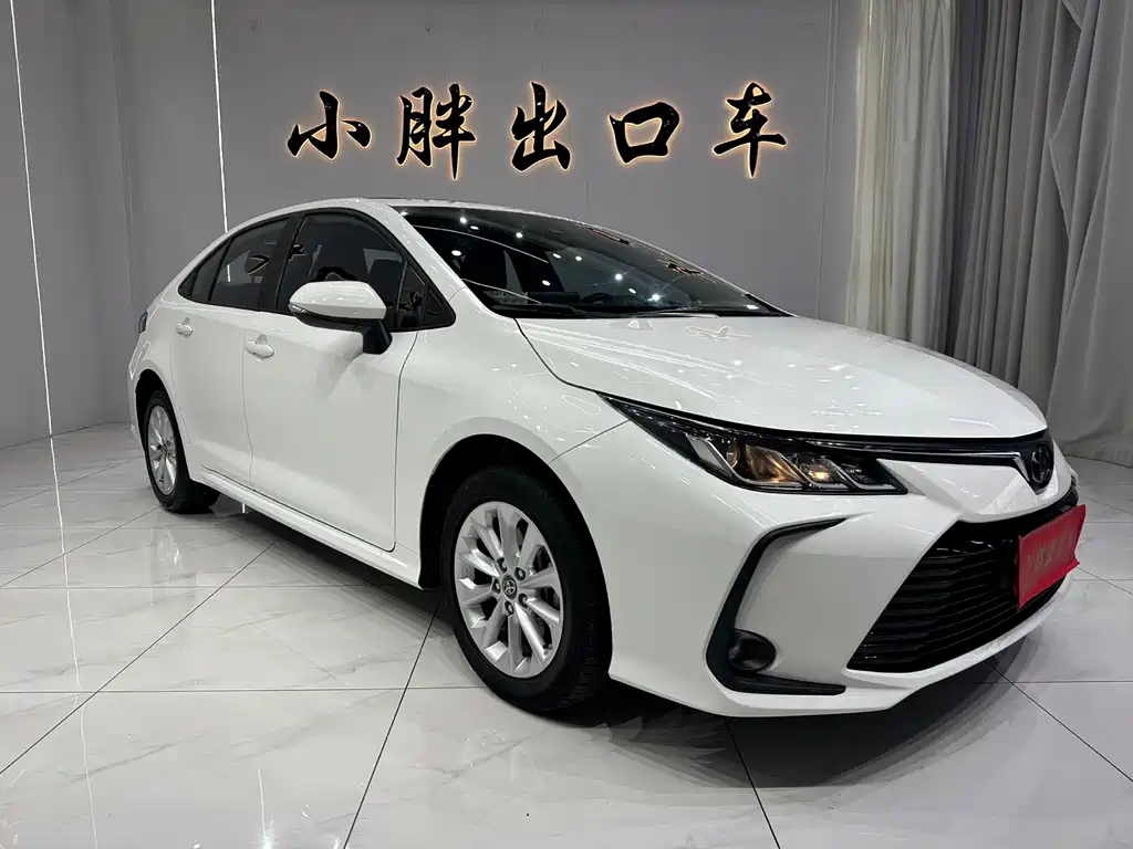 Toyota Corolla — фото 3