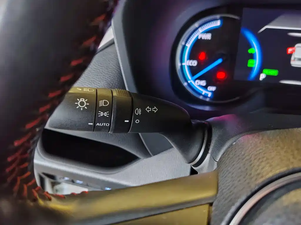 Toyota Wildlander New Energy — фото 18