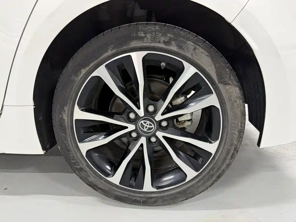 Toyota Levin — фото 14