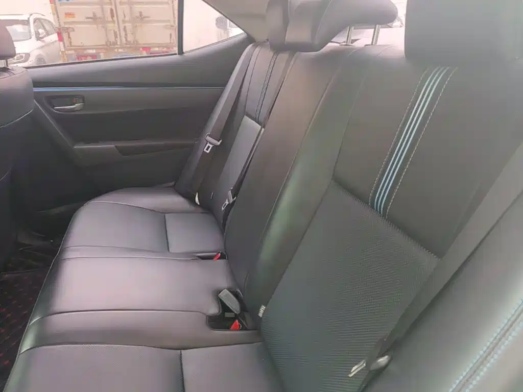 Toyota Levin — фото 17