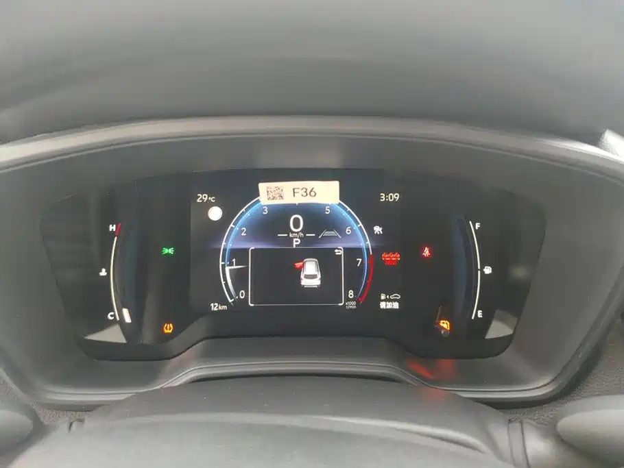 Toyota Corolla Cross — фото 14
