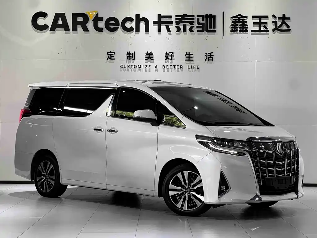 Toyota Alphard — фото 3