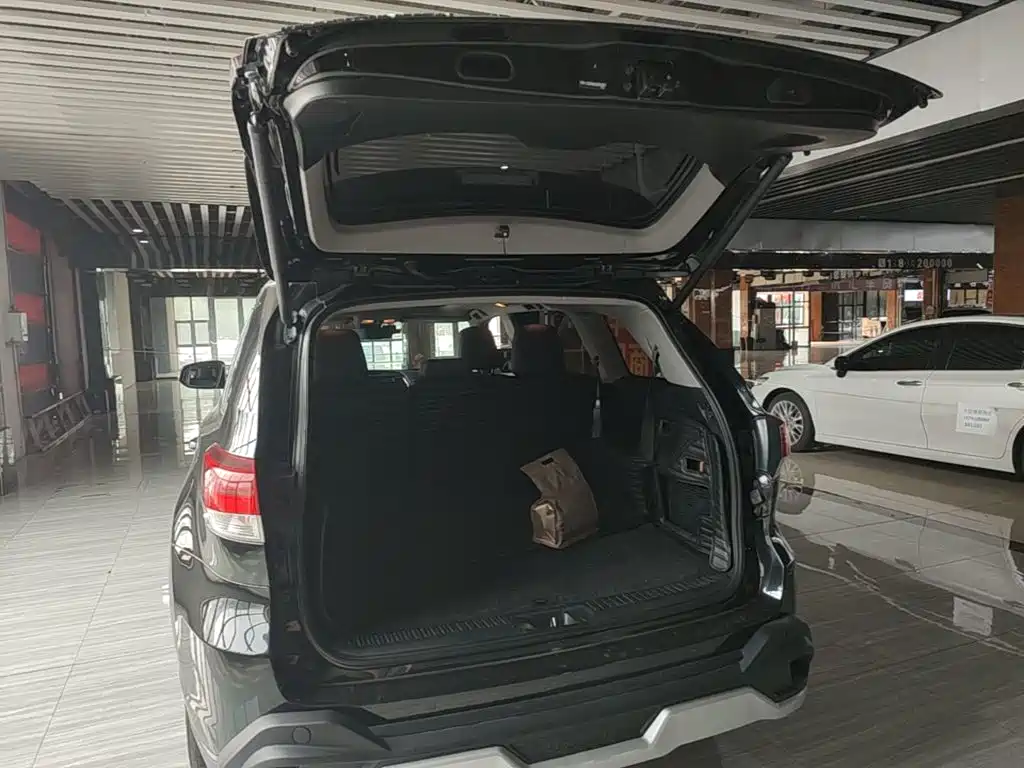 Toyota Highlander — фото 19