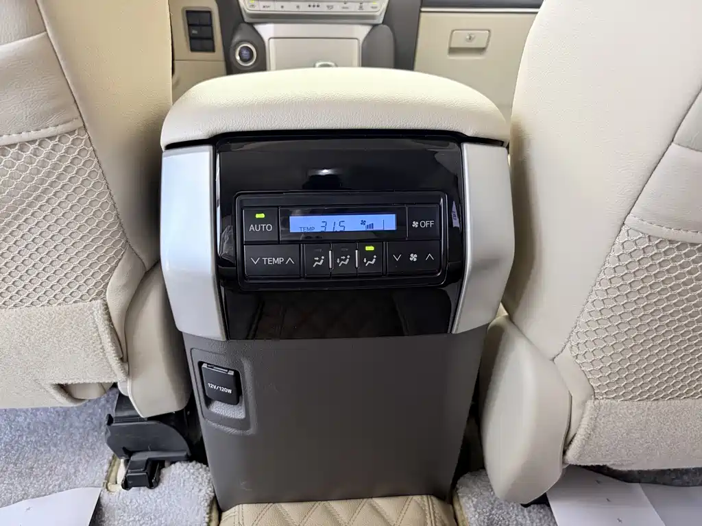 Toyota Prado (Import) — фото 18