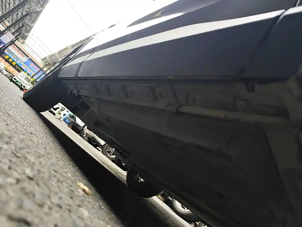 Toyota RAV4 — фото 21