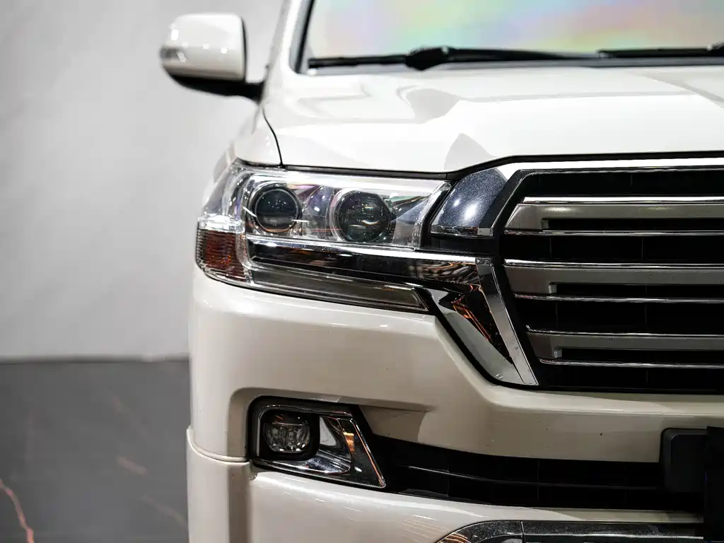 Toyota Land Cruiser — фото 4