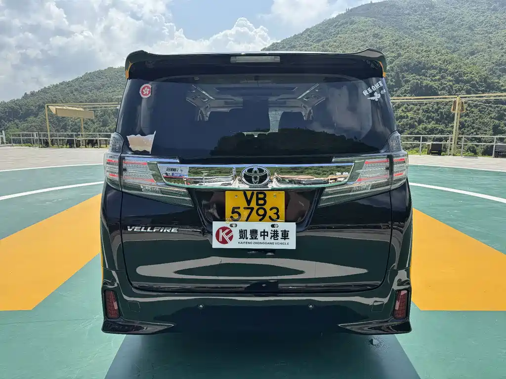 Toyota Vellfire — фото 13