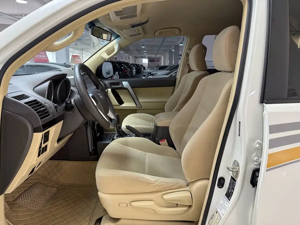 Toyota Prado (Import) — фото 10