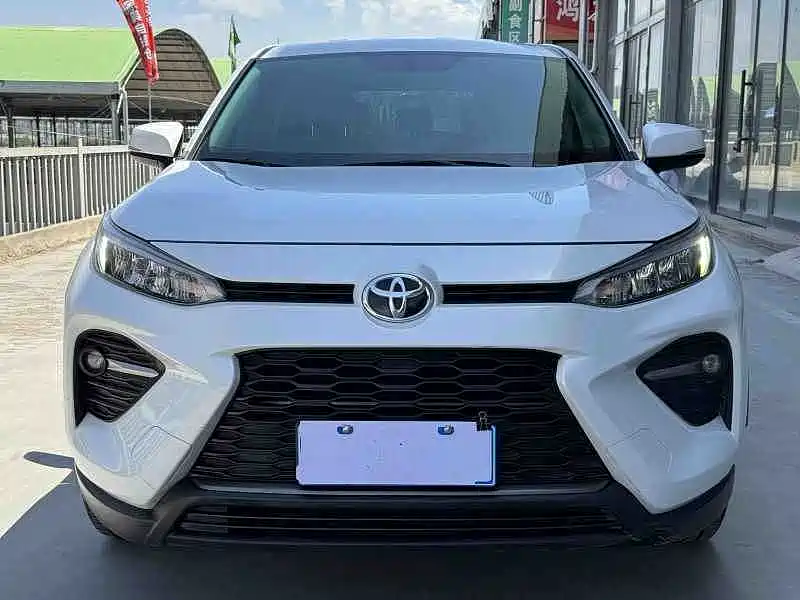 Toyota Wildlander — фото 2