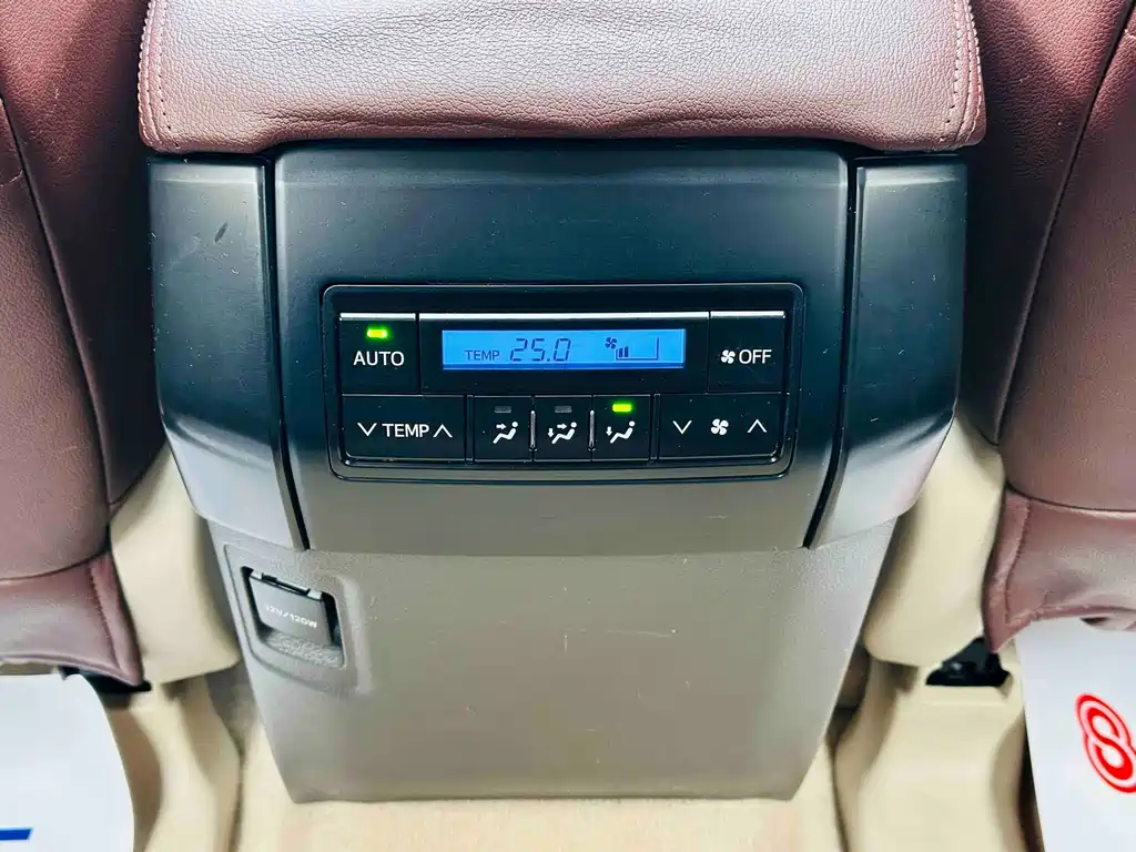 Toyota Prado (Import) — фото 15