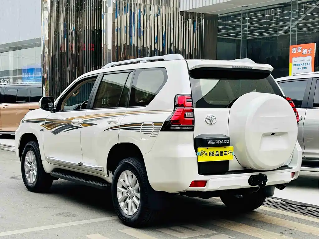 Toyota Prado (Import) — фото 4