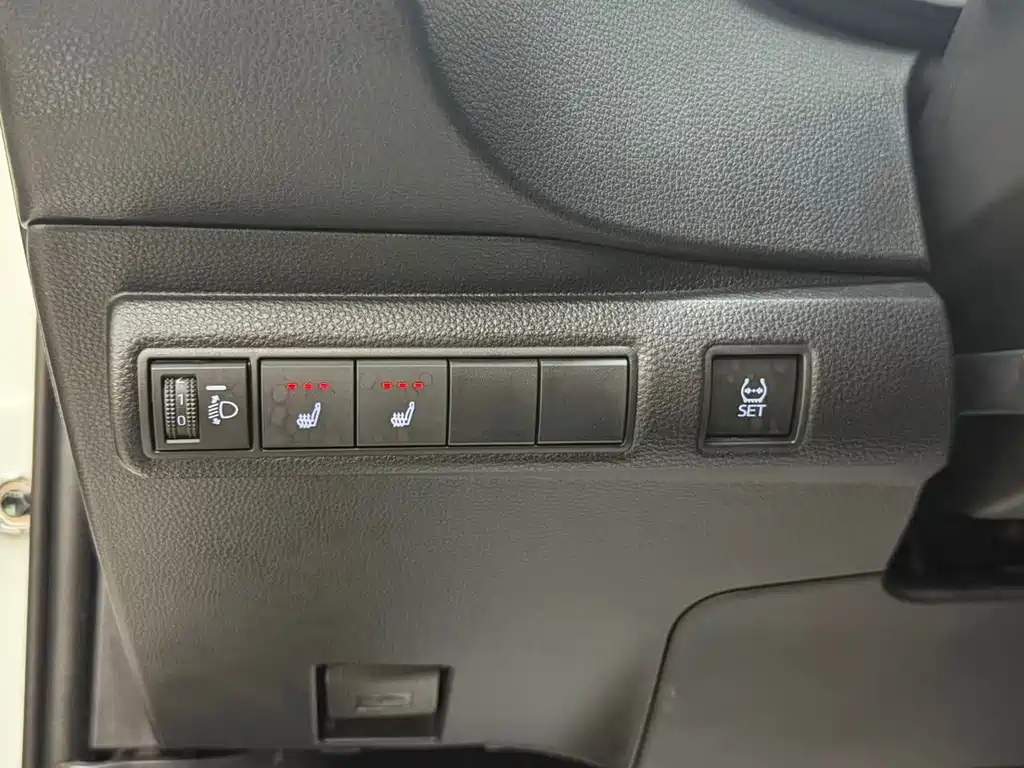 Toyota Levin — фото 11