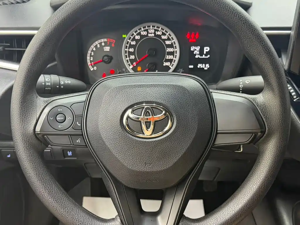 Toyota Levin — фото 14