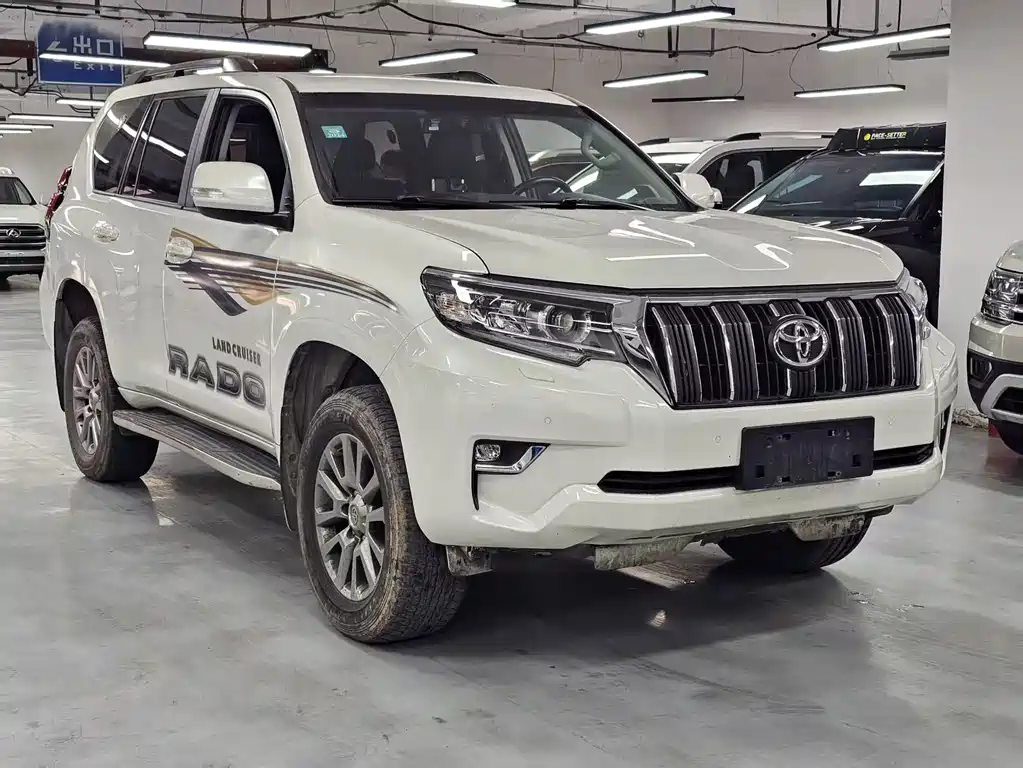 Toyota Prado — фото 3