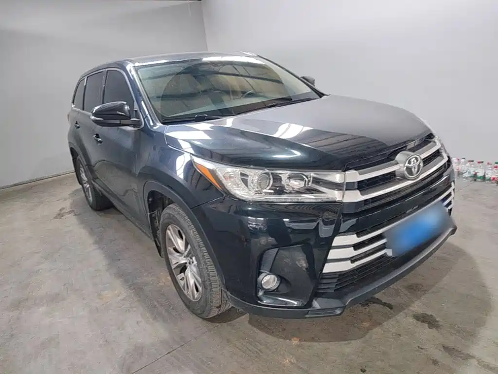 Toyota Highlander — фото 22