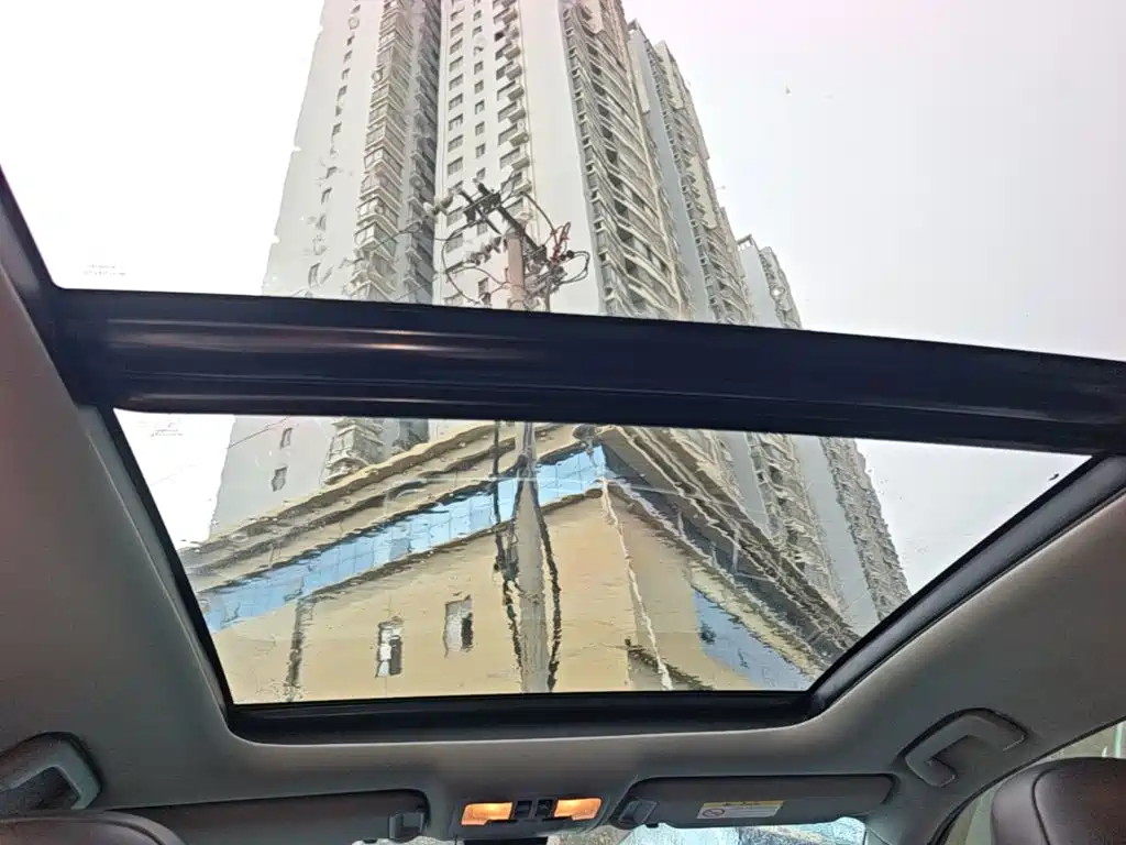 Toyota Highlander — фото 18