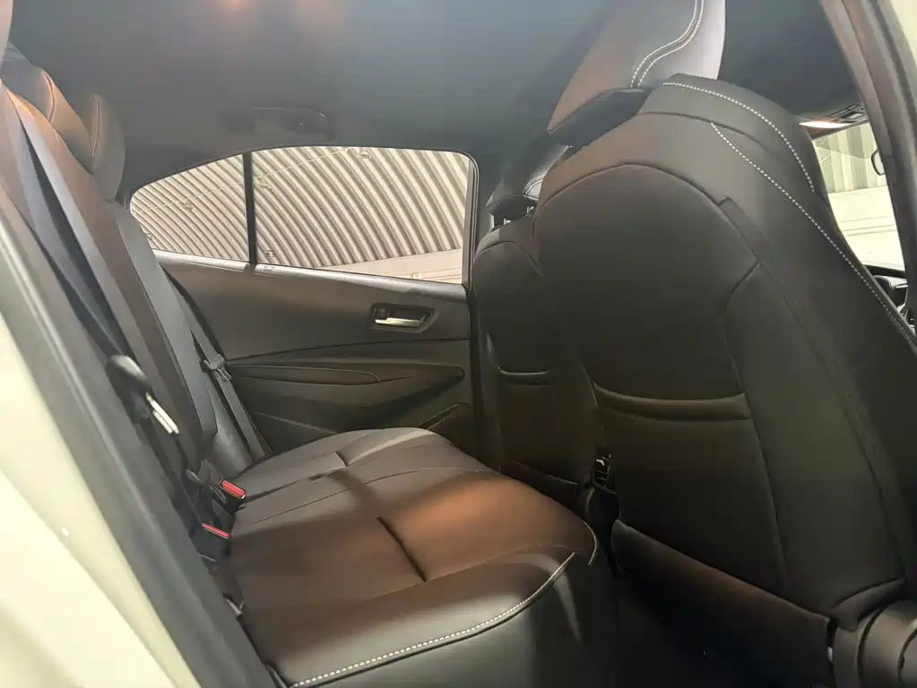 Toyota Levin — фото 12