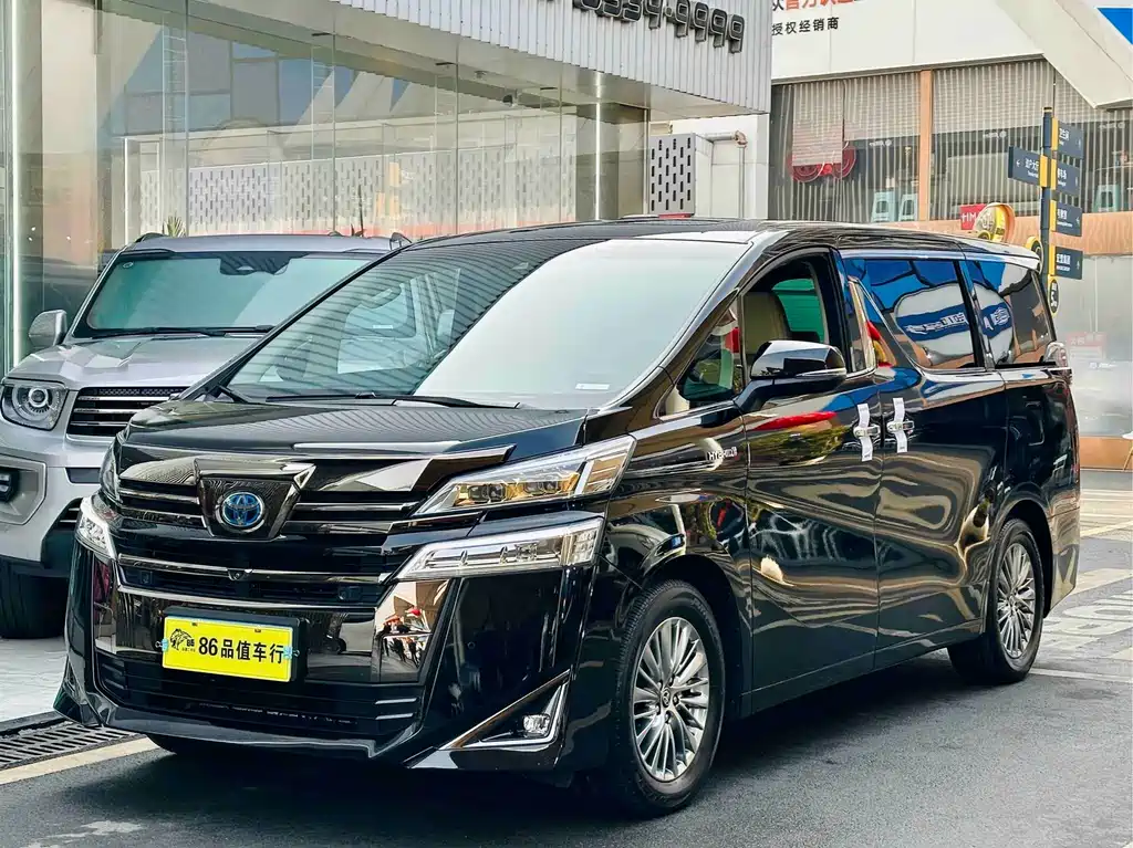 Toyota Vellfire — фото 2