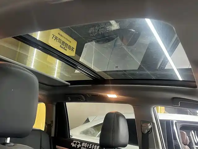 Toyota Highlander — фото 14