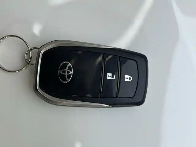 Toyota Highlander — фото 18