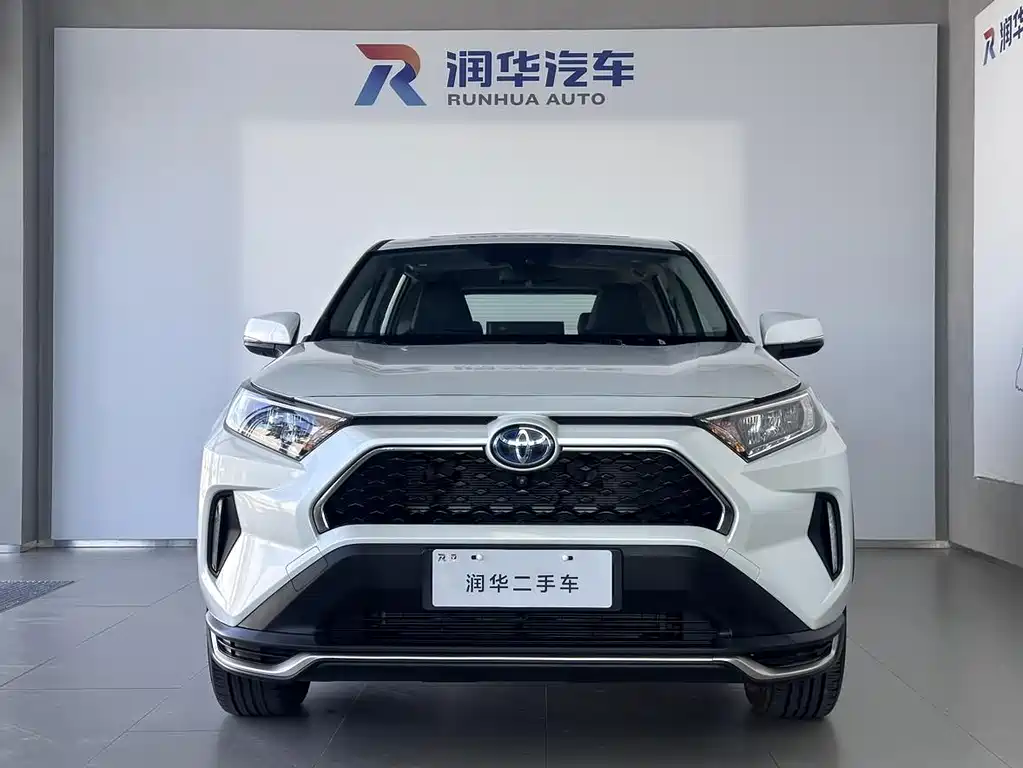 Toyota RAV4 Prime — фото 2