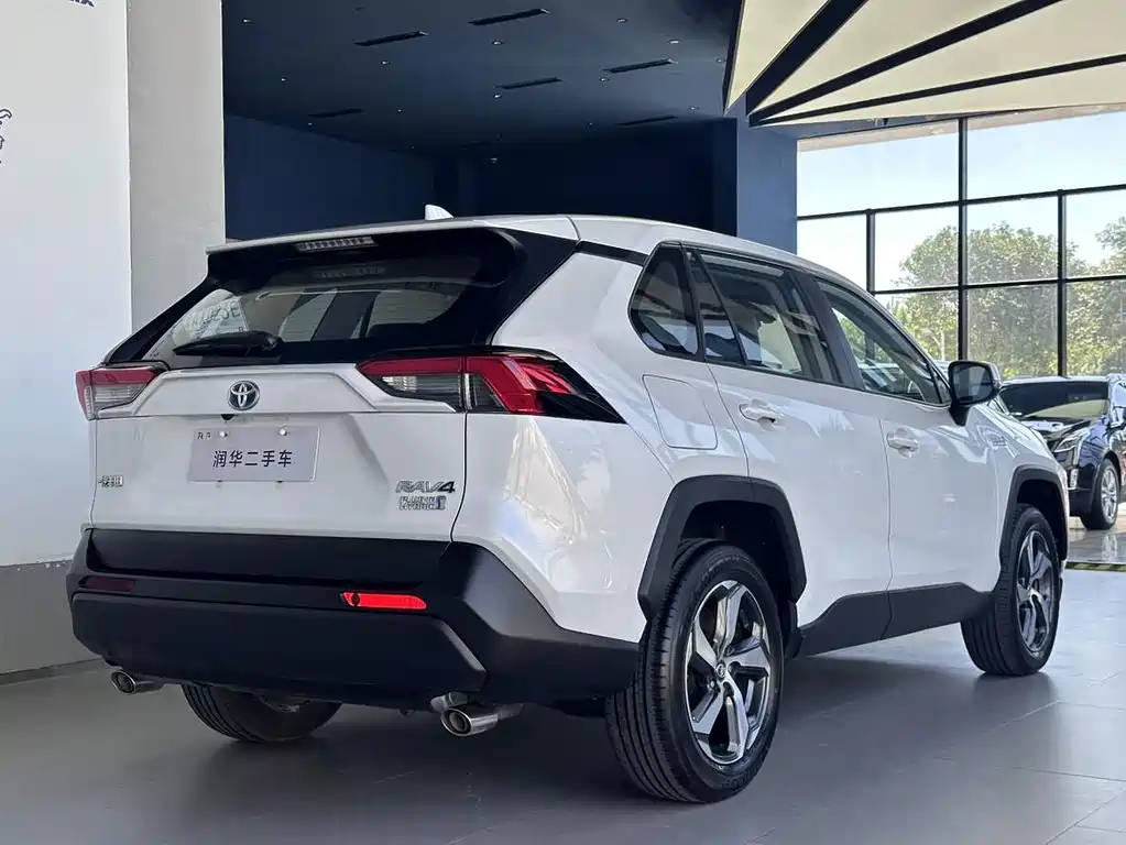 Toyota RAV4 Prime — фото 5