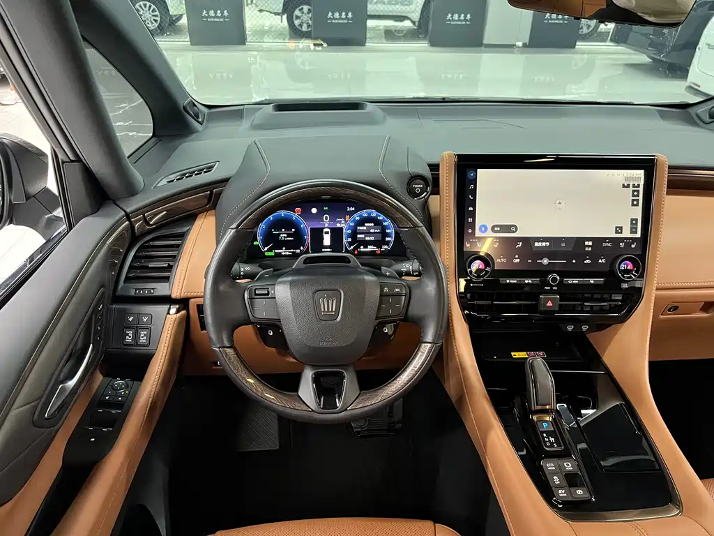 Toyota Vellfire — фото 19