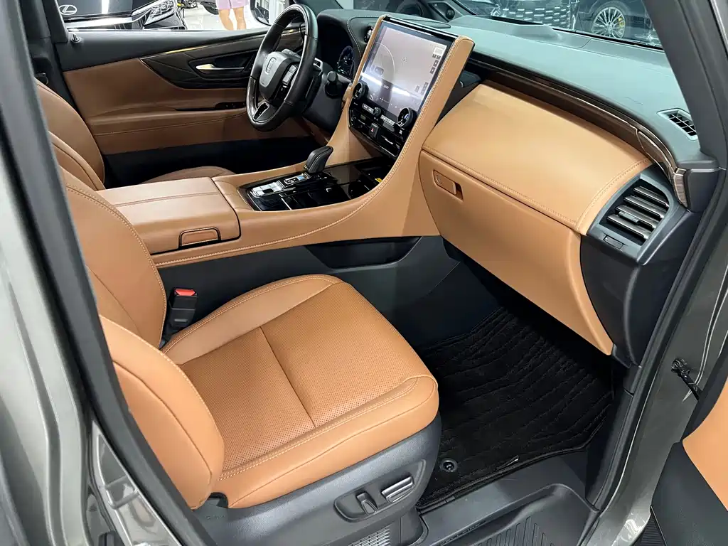 Toyota Vellfire — фото 26