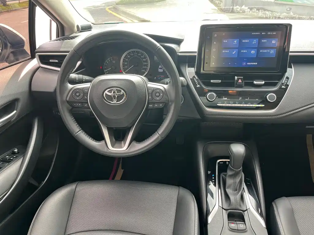Toyota Corolla — фото 11