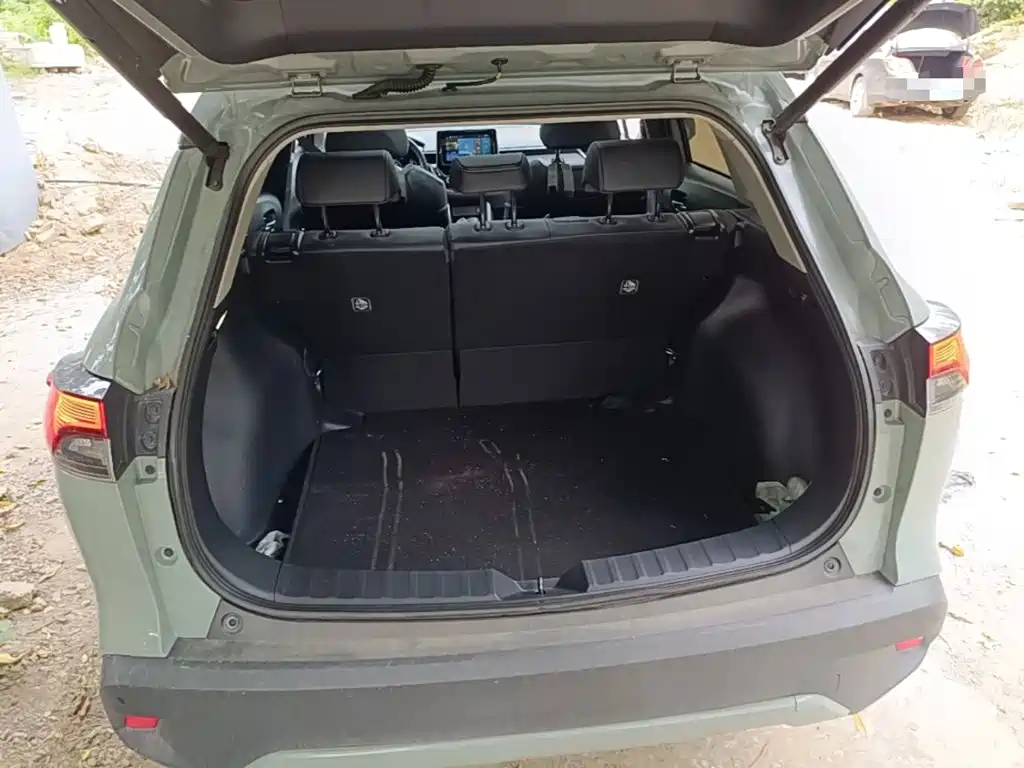 Toyota Corolla Cross — фото 19