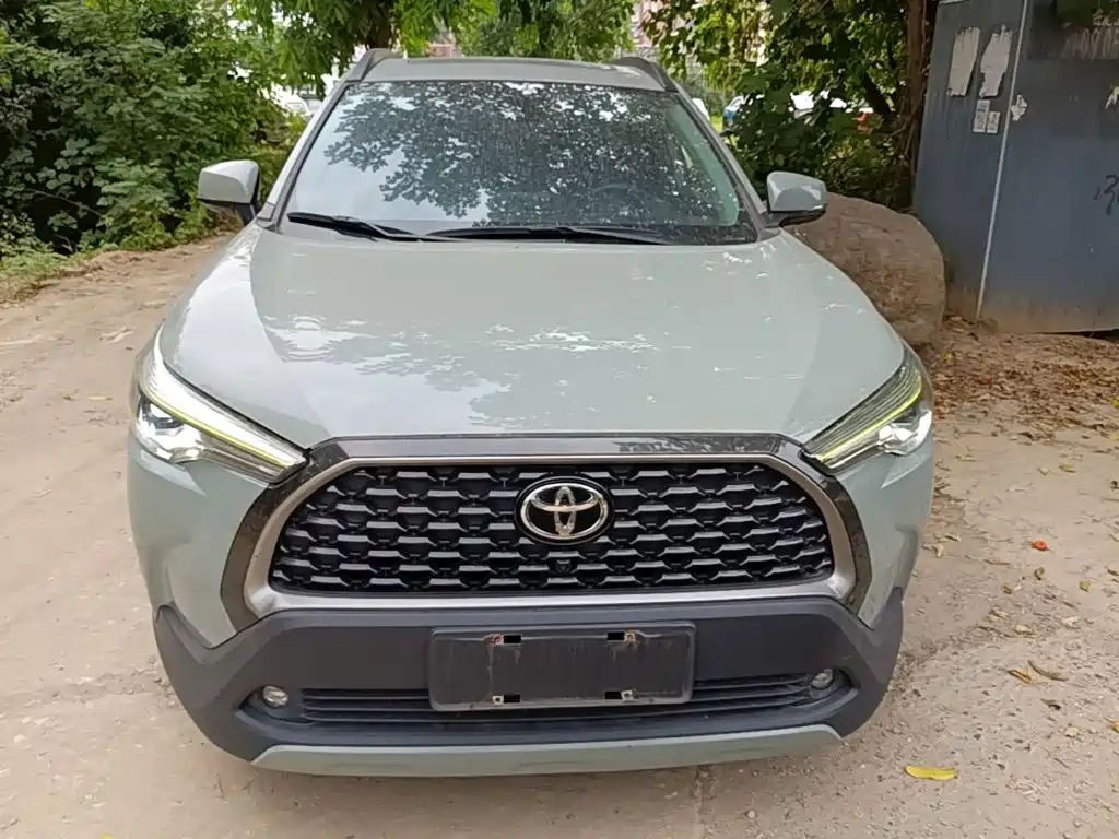 Toyota Corolla Cross — фото 3