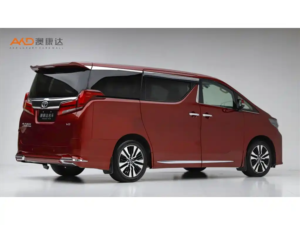Toyota Alphard — фото 3
