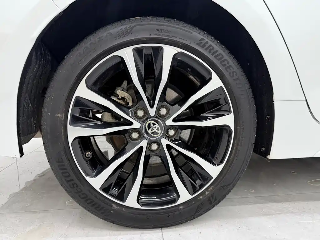 Toyota Levin — фото 13