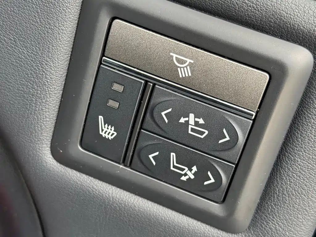Toyota Vellfire — фото 15