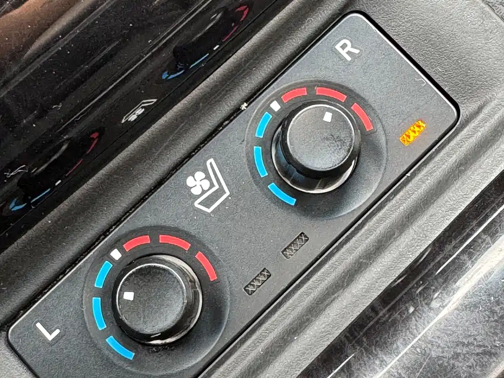 Toyota Vellfire — фото 17