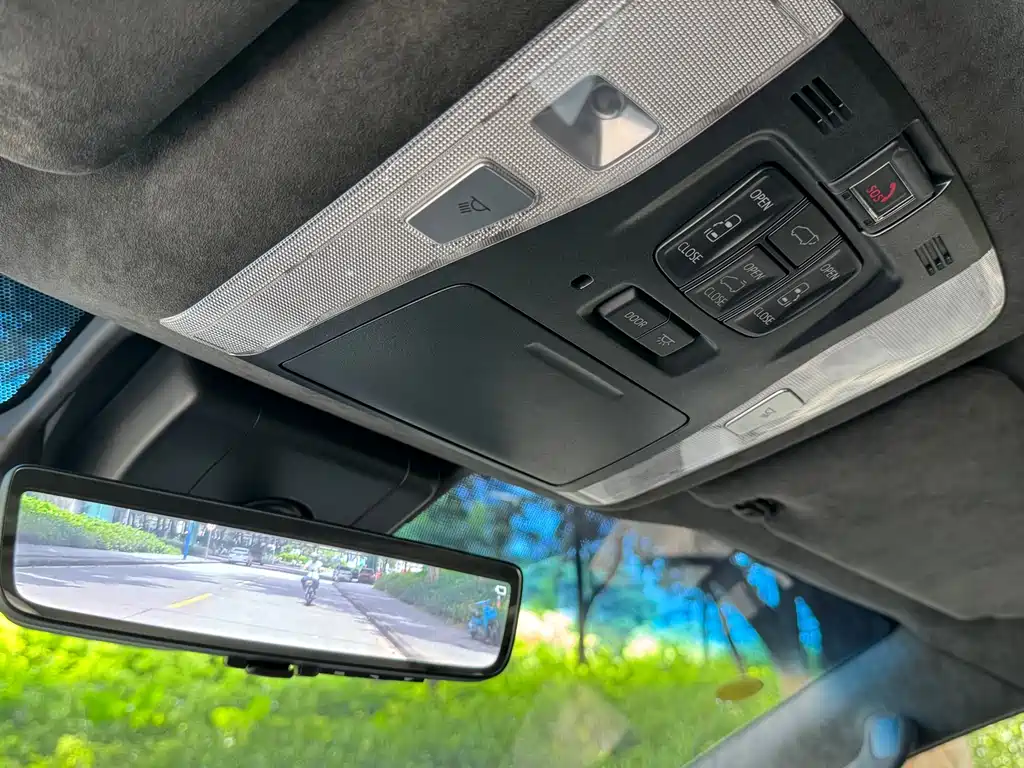 Toyota Vellfire — фото 19