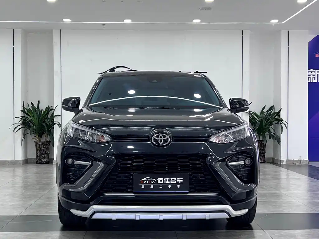 Toyota Wildlander — фото 2