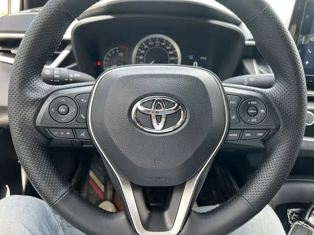 Toyota Levin — фото 11