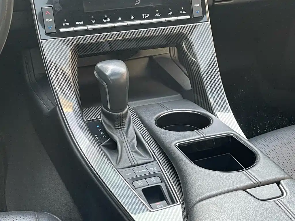 Toyota Avalon — фото 15
