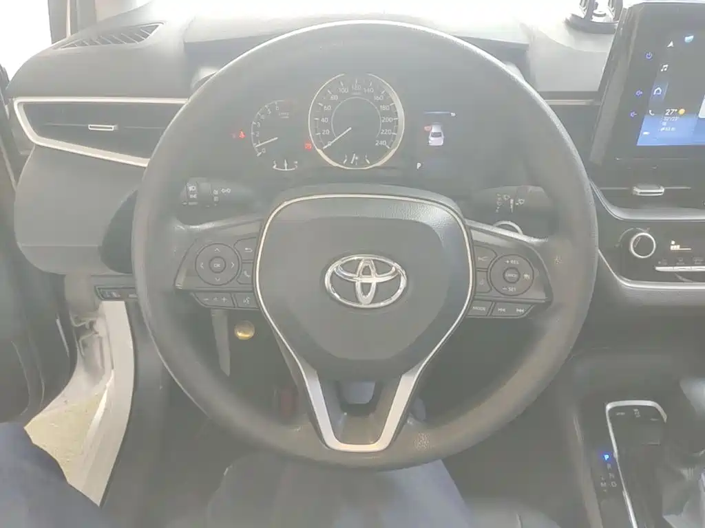 Toyota Allion — фото 11